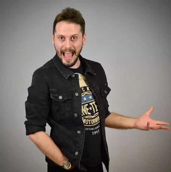 Pria bule calon suami Cinta Penelope Instagram 