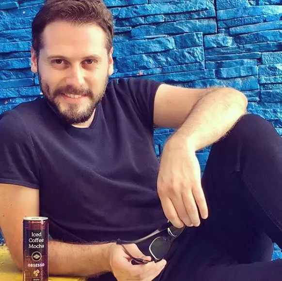 Pria bule calon suami Cinta Penelope Instagram 