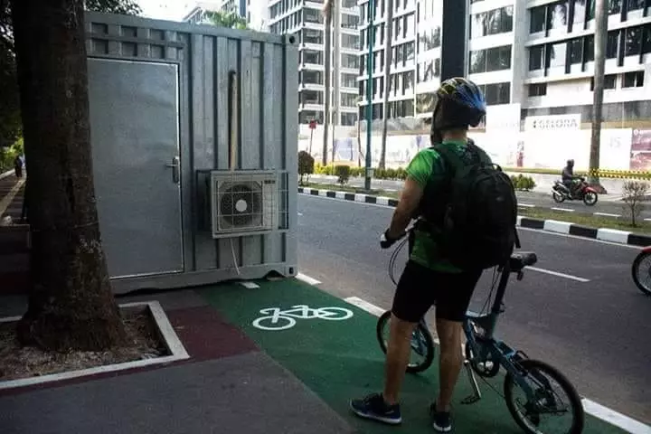 8 Desain jalur sepeda ini bikin gagal paham © 2020 facebook