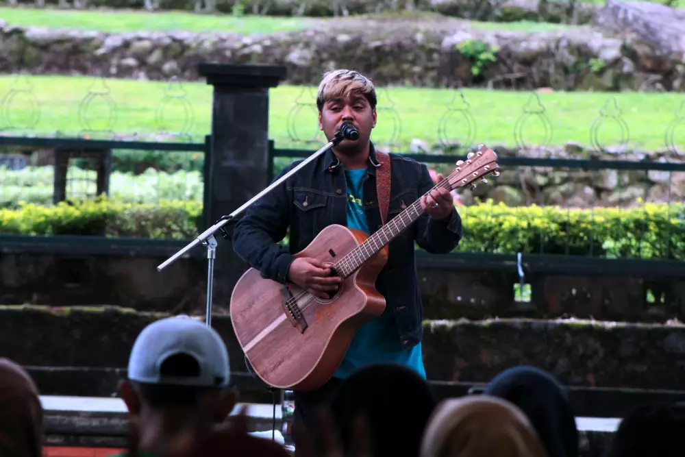 Abdul Idol Lingkungan © 2020 brilio.net Abdul Idol Lingkungan © 2020 brilio.net