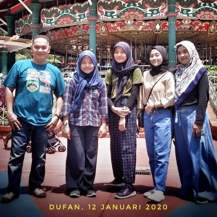 pemain TOP bareng anak kandung instagram  pemain TOP bareng anak kandung instagram