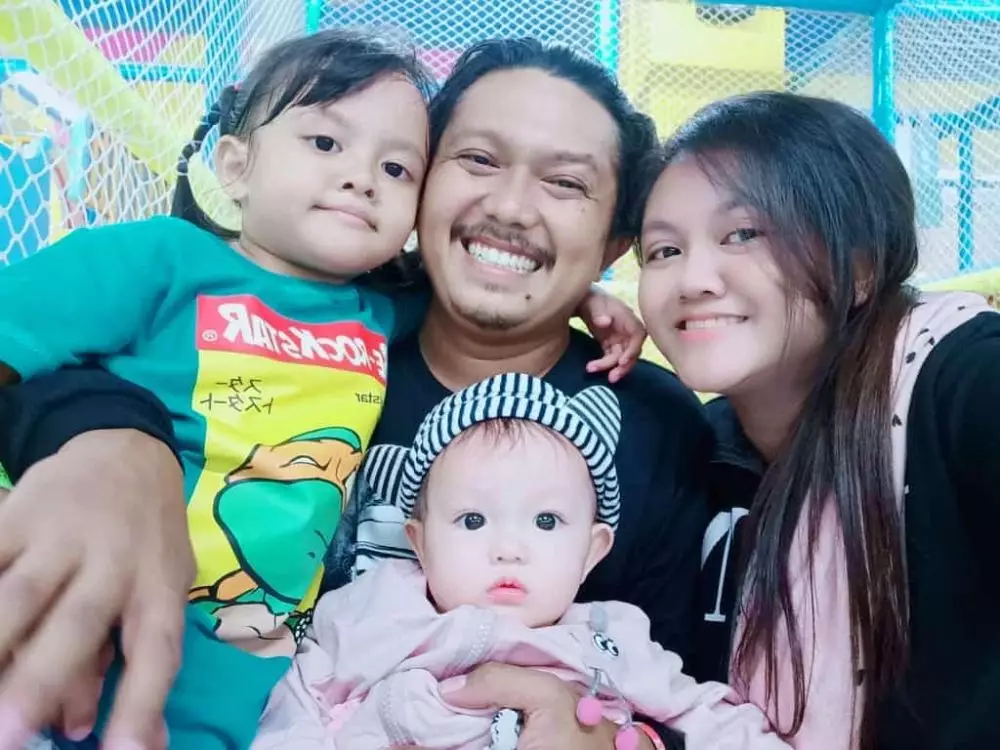 pemain TOP bareng anak kandung instagram  pemain TOP bareng anak kandung instagram