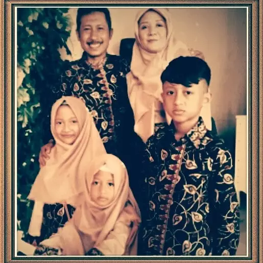 pemain TOP bareng anak kandung instagram  pemain TOP bareng anak kandung instagram