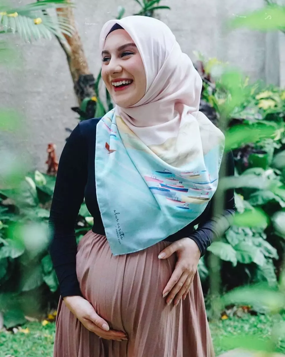 Seleb hamil beneran  Instagram Seleb hamil beneran  Instagram