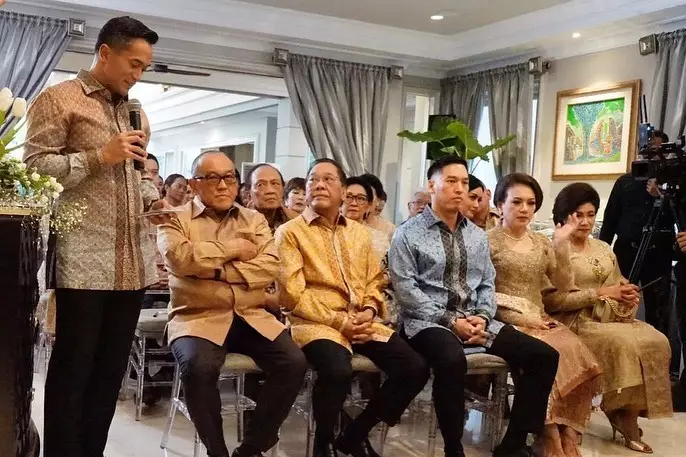 Momen lamaran Arya Bakrie dan Vannya   © 2020 brilio.net