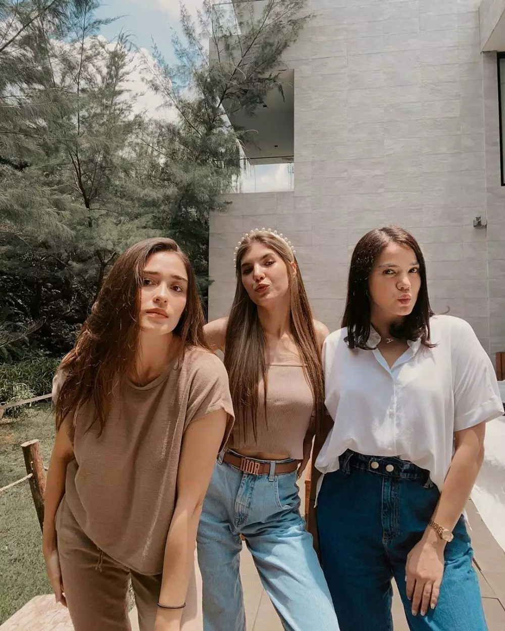 14 potret Local Mom Gang  Instagram