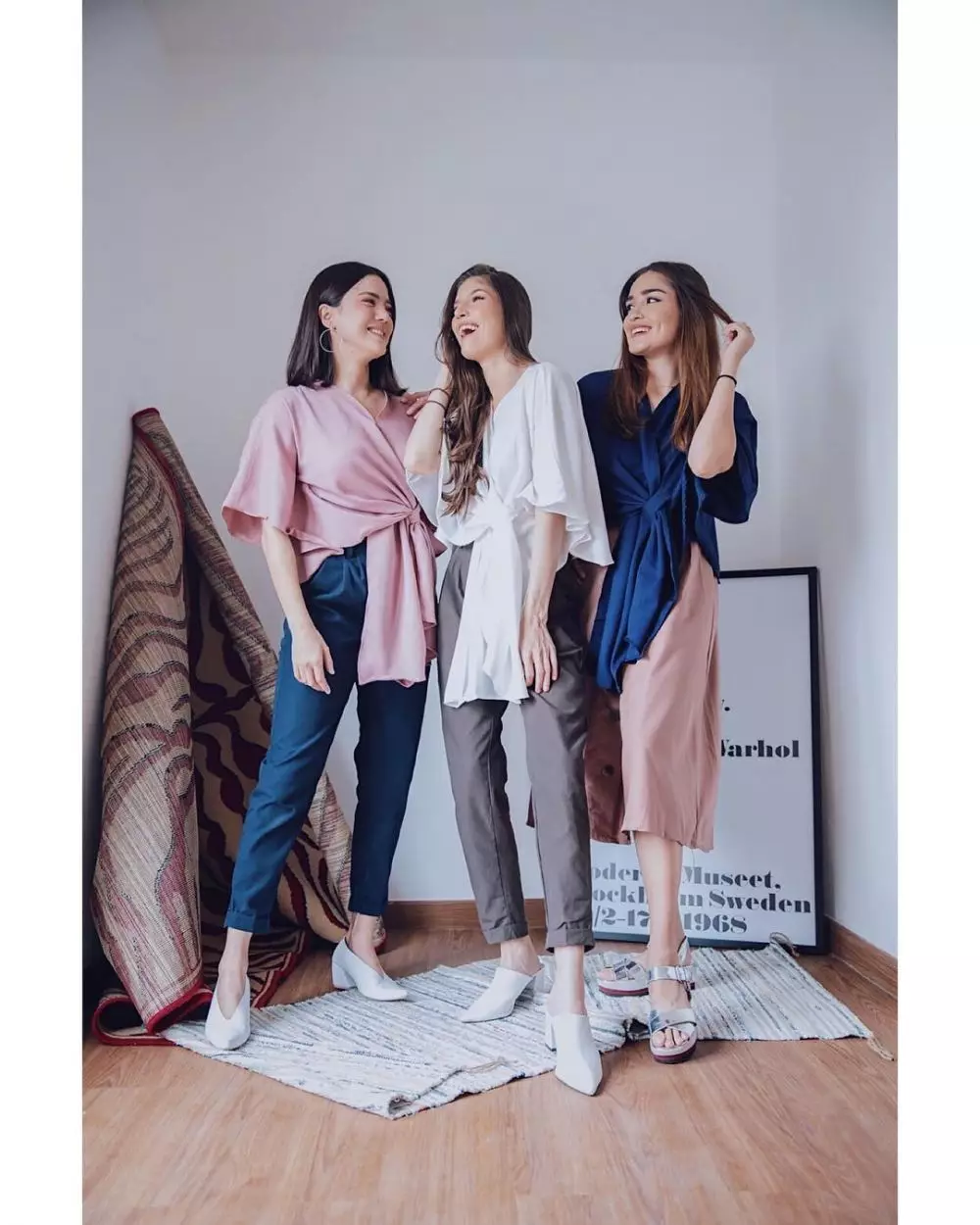 14 potret Local Mom Gang  Instagram