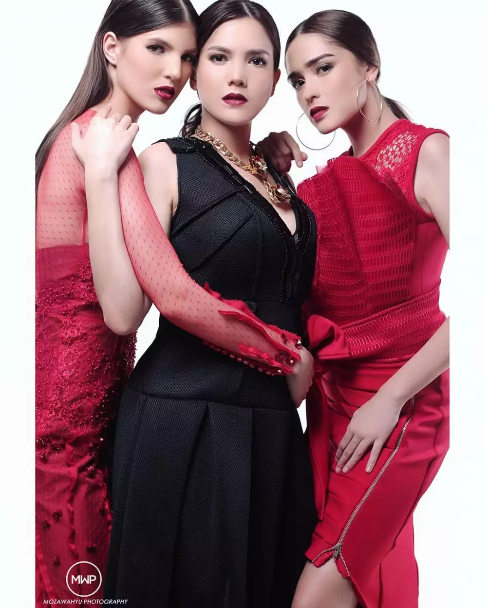 14 potret Local Mom Gang  Instagram