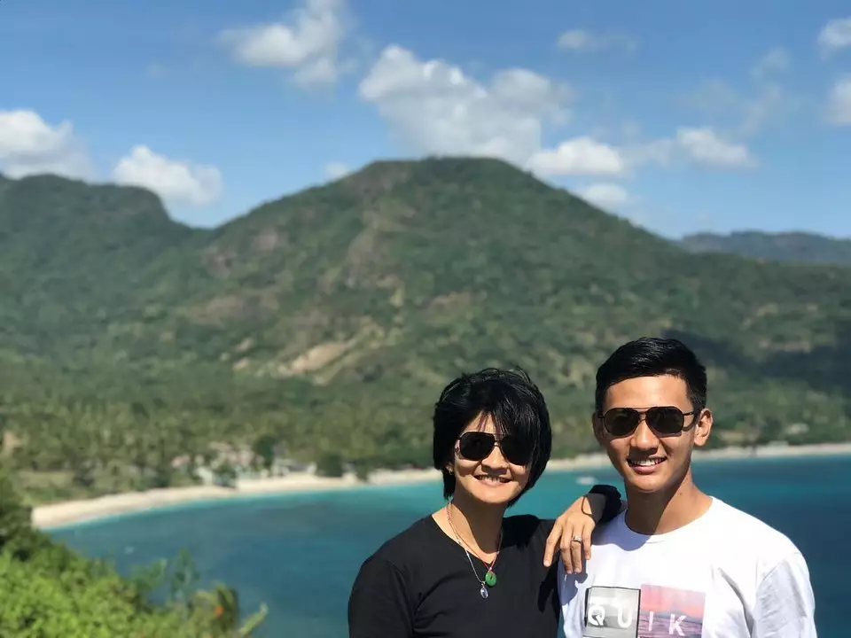 10 Pesona Alfin Daniel, atlet voli yang curi perhatian Ayu Ting Ting Instagram 