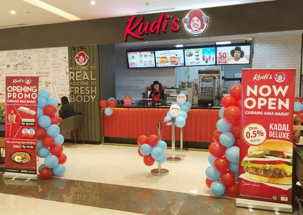 8 Editan foto Babe Cabita jadi model produk, bikin tersenyum geli Instagram  8 Editan foto Babe Cabita jadi model produk, bikin tersenyum geli Instagram