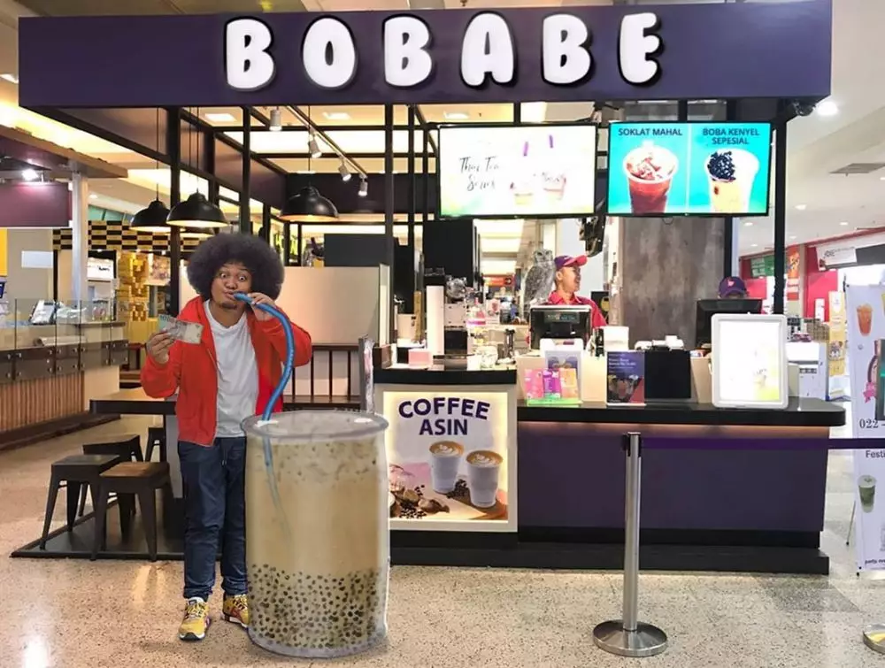 8 Editan foto Babe Cabita jadi model produk, bikin tersenyum geli Instagram  8 Editan foto Babe Cabita jadi model produk, bikin tersenyum geli Instagram