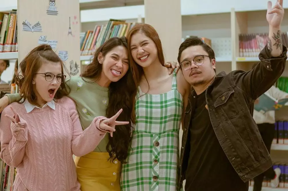 momen reuni pemain sinetron Kepompong instagram  momen reuni pemain sinetron Kepompong instagram