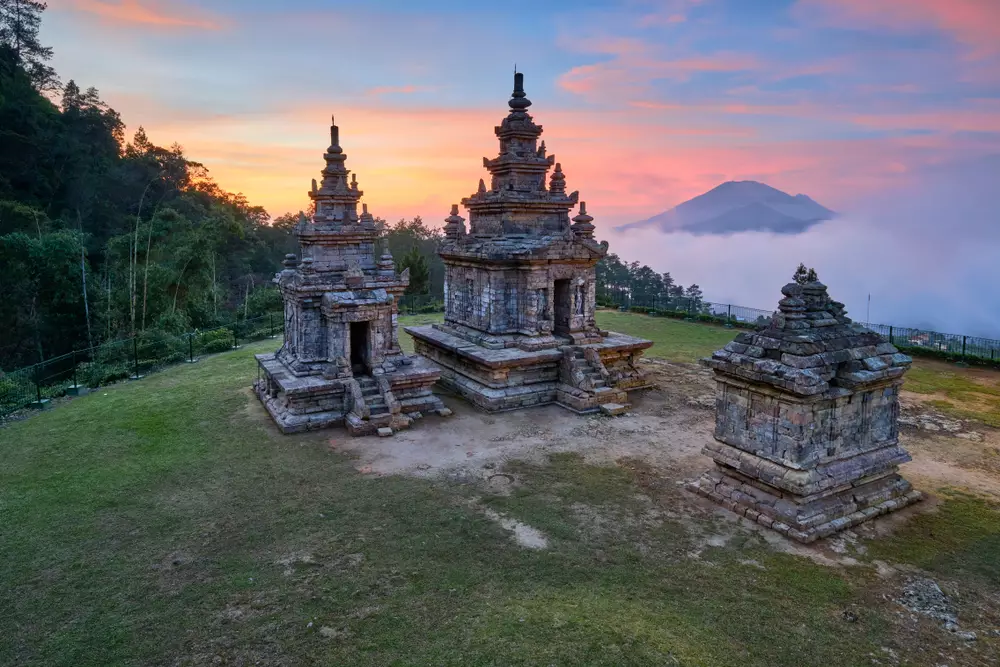 6 Ide liburan di Candi Gedong Songo, nikmati eksotisme Semarang berbagai sumber 6 Ide liburan di Candi Gedong Songo, nikmati eksotisme Semarang berbagai sumber