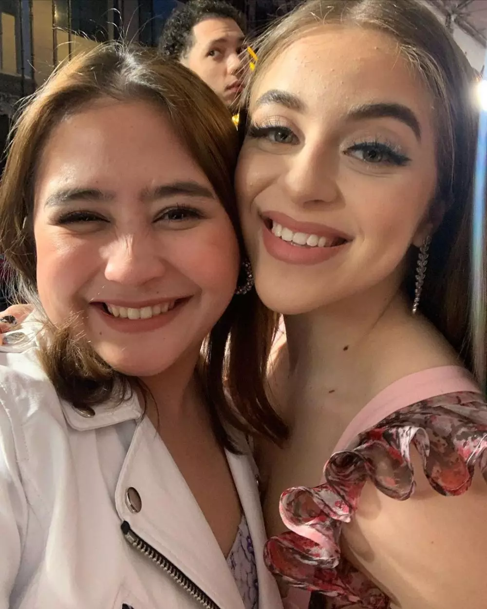 Prilly di premier Mulan © 2020 brilio.net Prilly di premier Mulan © 2020 brilio.net