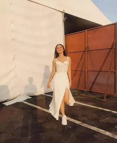 Nadin Amizah dress © 2020 brilio.net