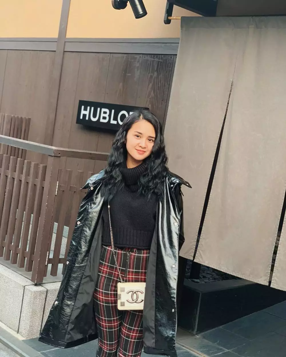 5 Seleb cantik ini gamer smartphone Instagram