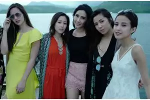 Beda gaya 5 menantu keluarga Bakrie, pesonanya bikin kagum