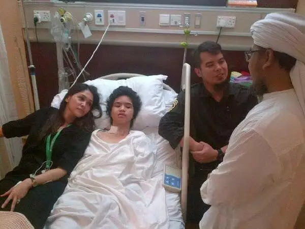 Momen kebersamaan Dhani dan Maia  berbagai sumber