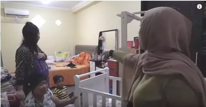 rumah pertama yang dibeli Denny Cagur © 2020 youtube.com rumah pertama yang dibeli Denny Cagur © 2020 youtube.com