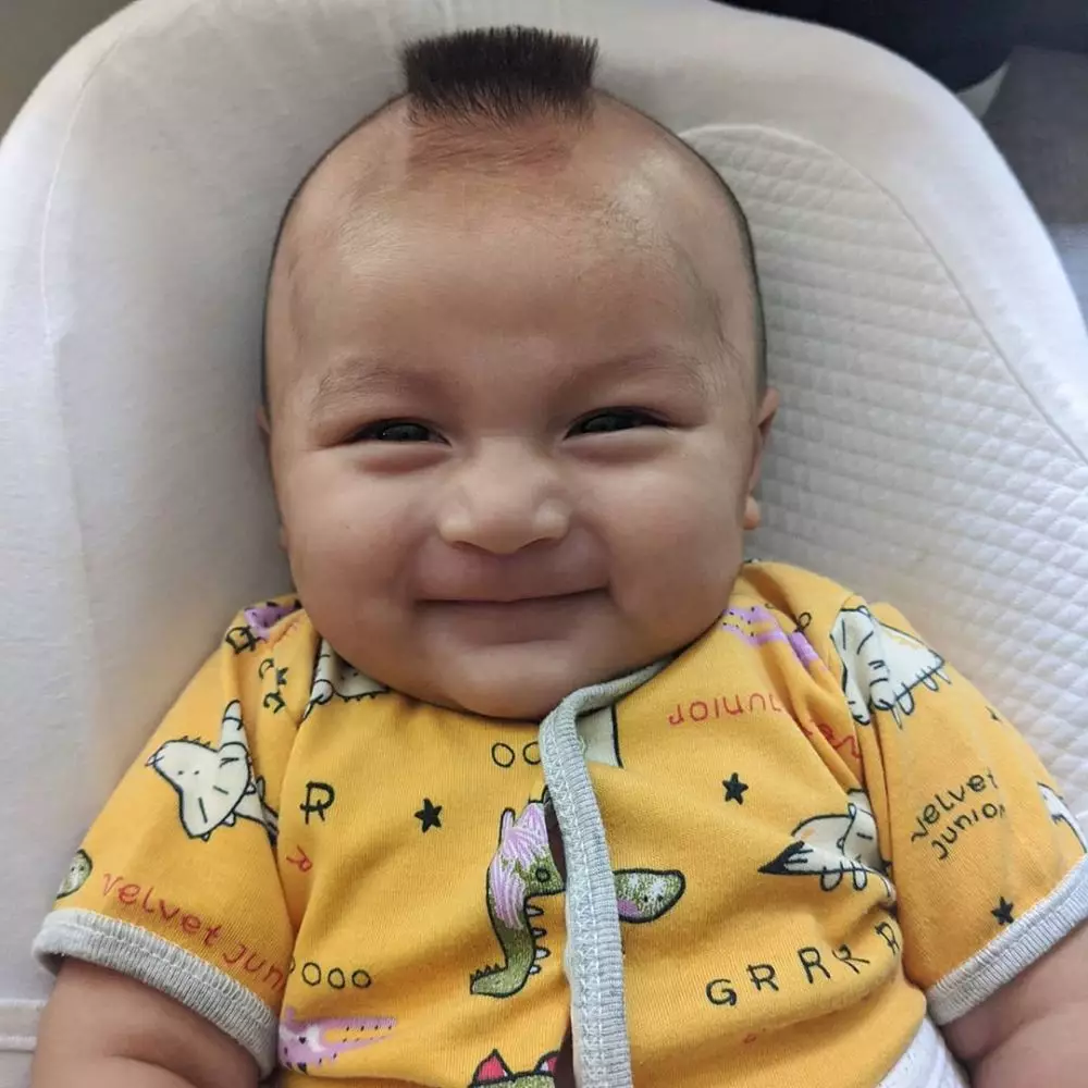 rambut baru kiano wong © 2020 brilio.net