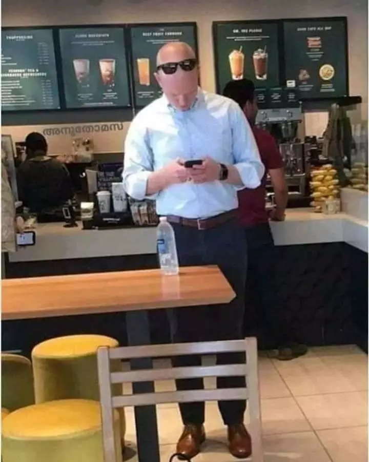 kamuflase lucu di foto selfie © 2020 instagram.com