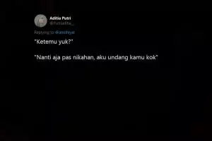 10 Cuitan ditolak gebetan buat ketemuan ini bikin senyum kecut