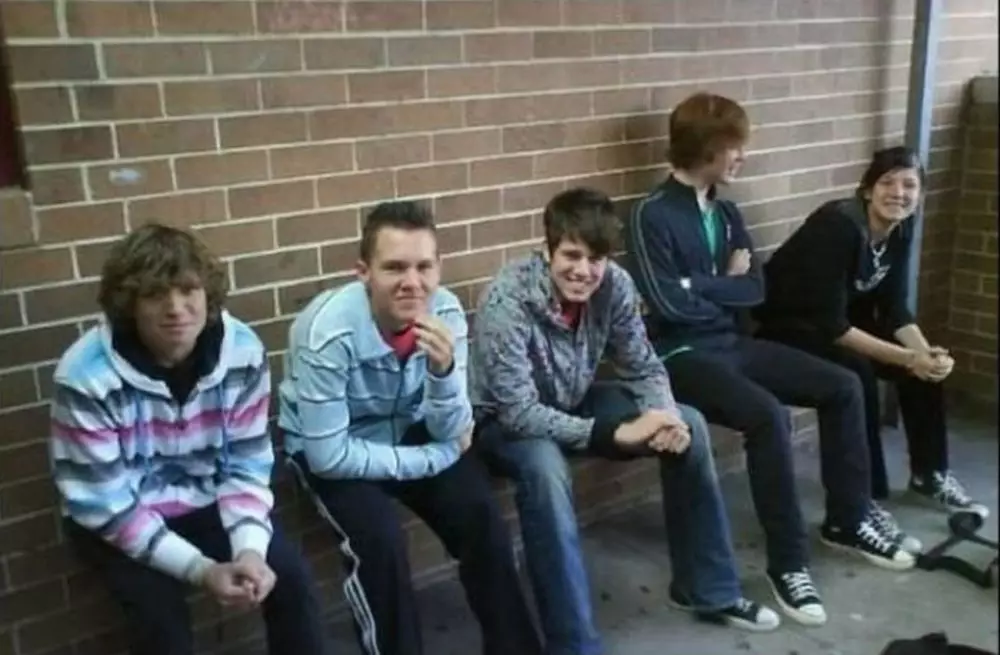 10 Momen pas ini bikin mikir dua kali Berbagai sumber 10 Momen pas ini bikin mikir dua kali Berbagai sumber