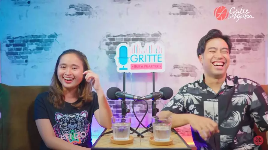 studio podcast seleb © 2020 brilio.net