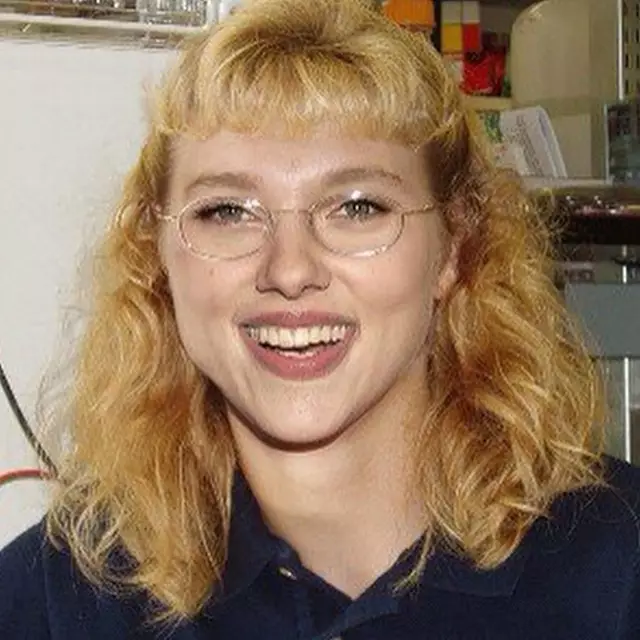 Begini jadinya tampilan 12 seleb jika berubah jadi orang biasa @planet_hiltron