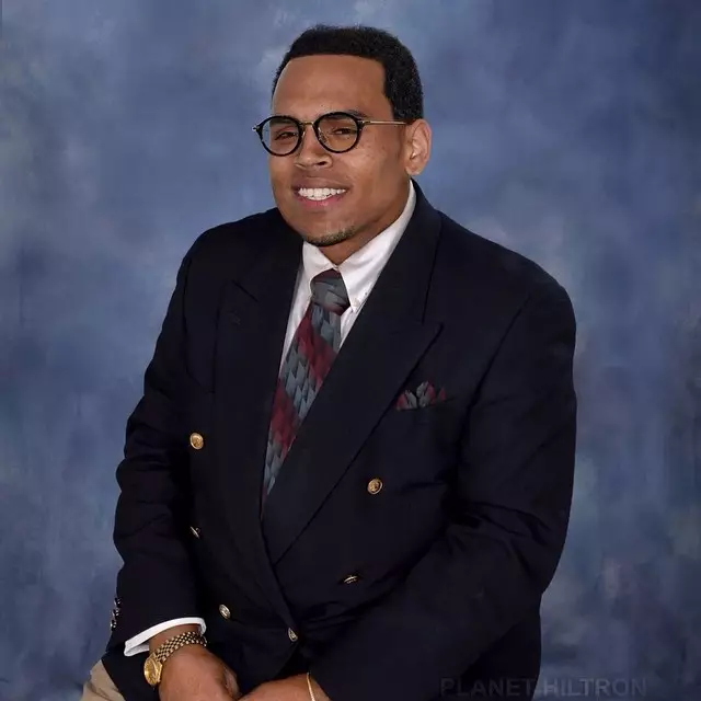 Begini jadinya tampilan 12 seleb jika berubah jadi orang biasa @planet_hiltron