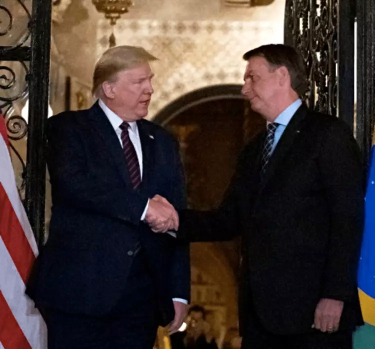 Presiden Brasil Corona © 2020 brilio.net