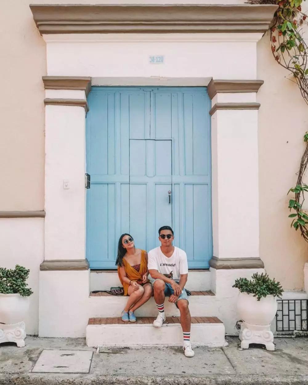 13 Potret Indra Priawan temani Nikita Willy travelling, sweet abis! Instagram 