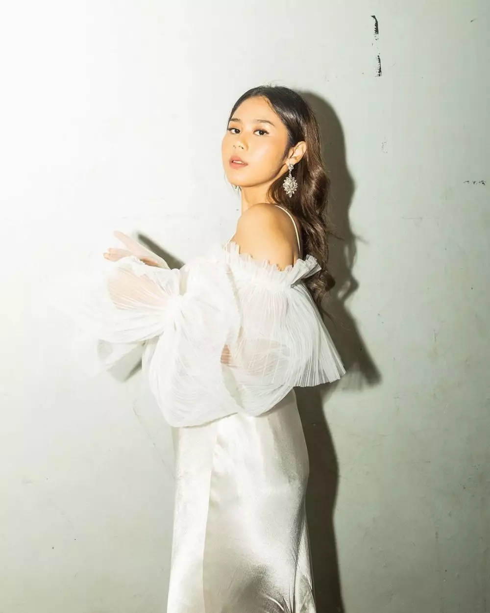 penyanyi isi soundtrack Mulan berbagai sumber