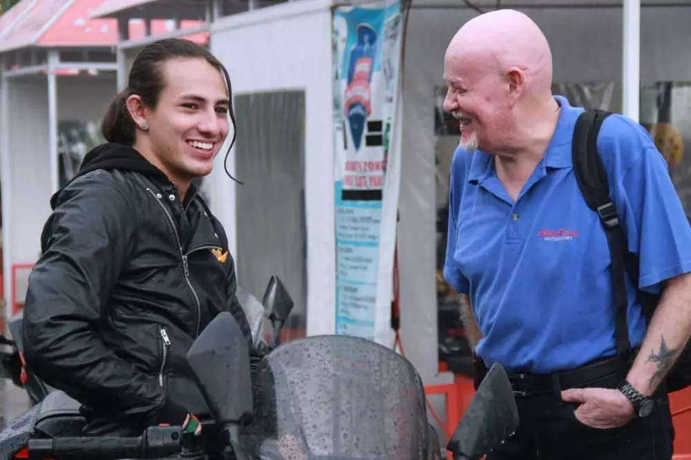 seleb ganteng papa bule © 2020 brilio.net seleb ganteng papa bule © 2020 brilio.net