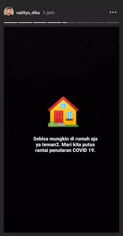 Seleb isolasi diri karena Corona  Instagram 