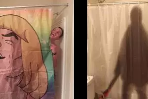 10 Potret tirai kamar mandi ini lucu tapi absurd banget