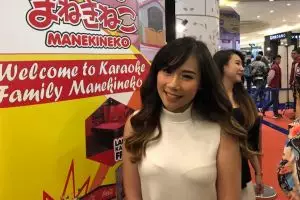 Jarang manggung, eks personel Cherrybelle balas dendam di karaoke