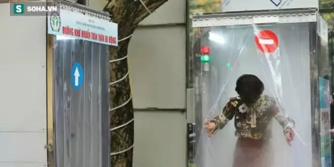 Potret ruang disinfektan twitter