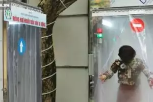 3 Potret ruang disinfektan di Vietnam, dapat cegah Corona