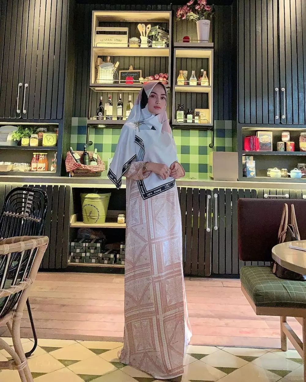 Pesona Imel Putri Cahyati  Instagram