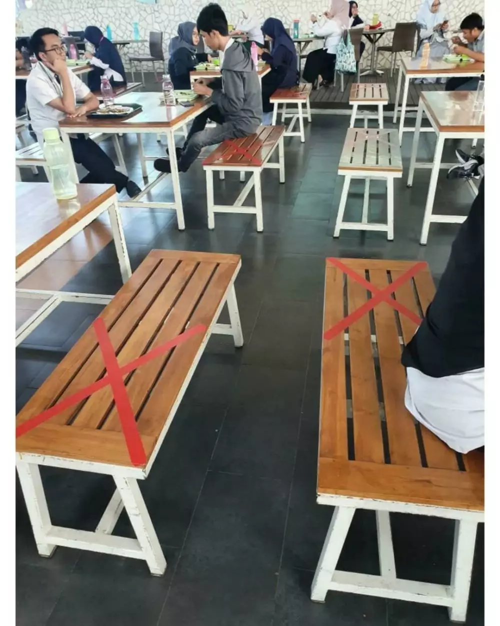 perjalanan aman di tengah Corona unsplash perjalanan aman di tengah Corona unsplash