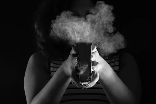 2 Metode berhenti merokok ini unsplash.com