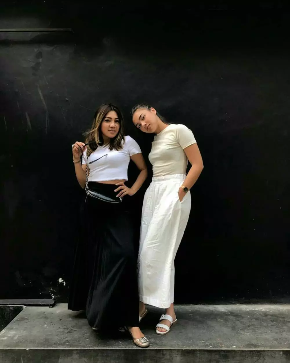 Kebersamaan Angela Gilsha dan ibu instagram  Kebersamaan Angela Gilsha dan ibu instagram