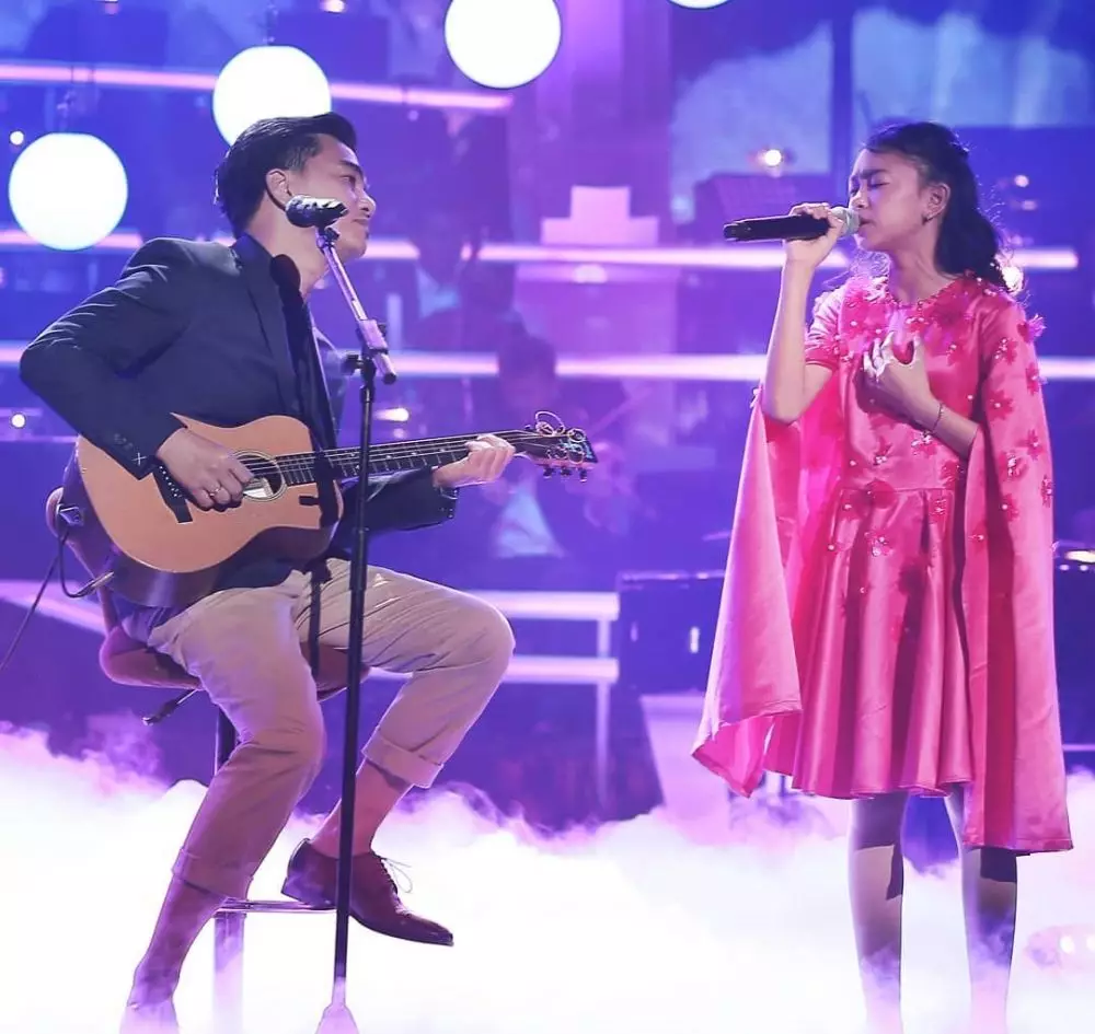 musisi duet dengan anak istimewa musisi duet dengan anak istimewa