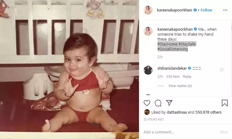 Unggah foto masa kecil © 2020 Instagram/@therealkareenakapoor Unggah foto masa kecil © 2020 Instagram/@therealkareenakapoor