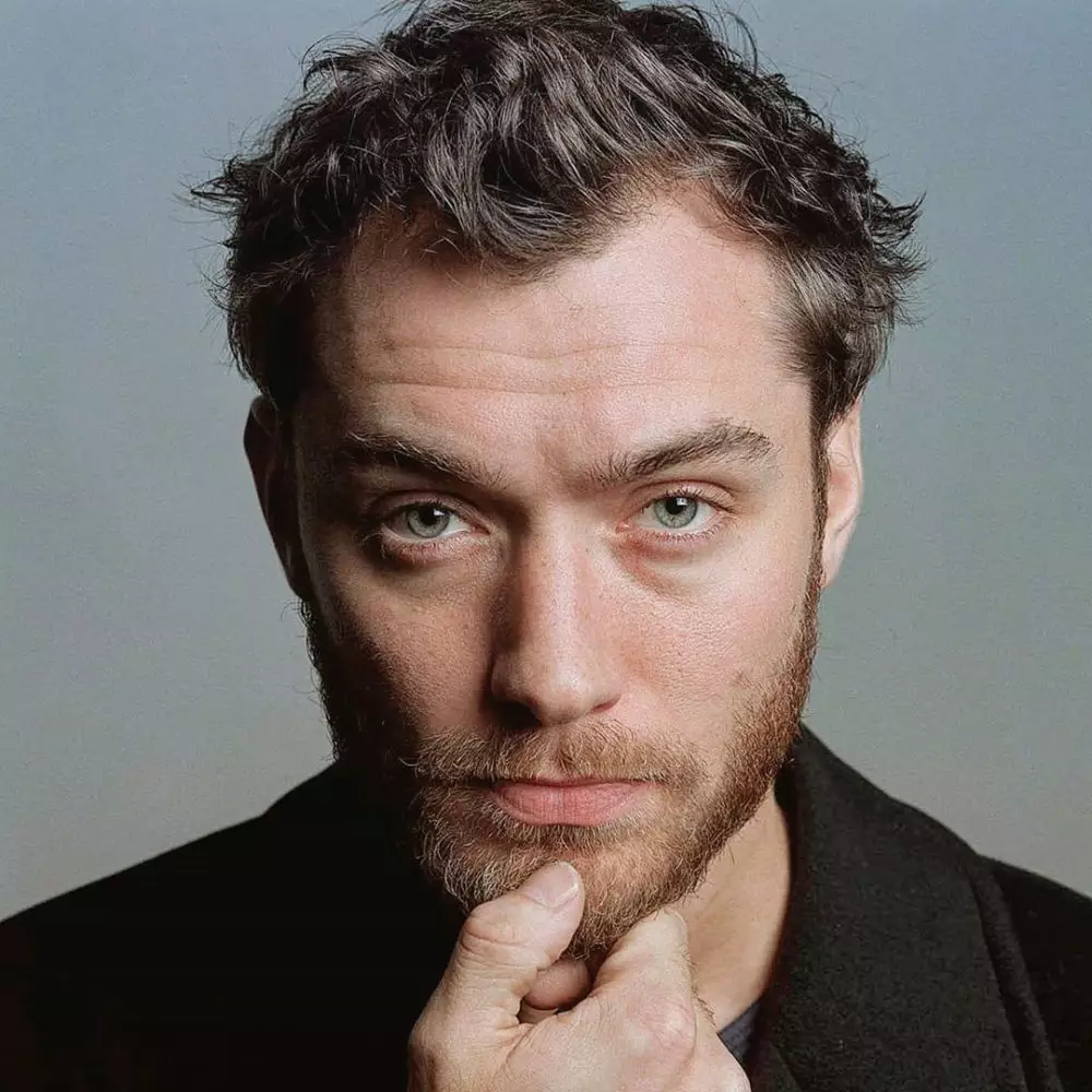 Kabar terkini pemain film Contagion   Instagram  Kabar terkini pemain film Contagion   Instagram