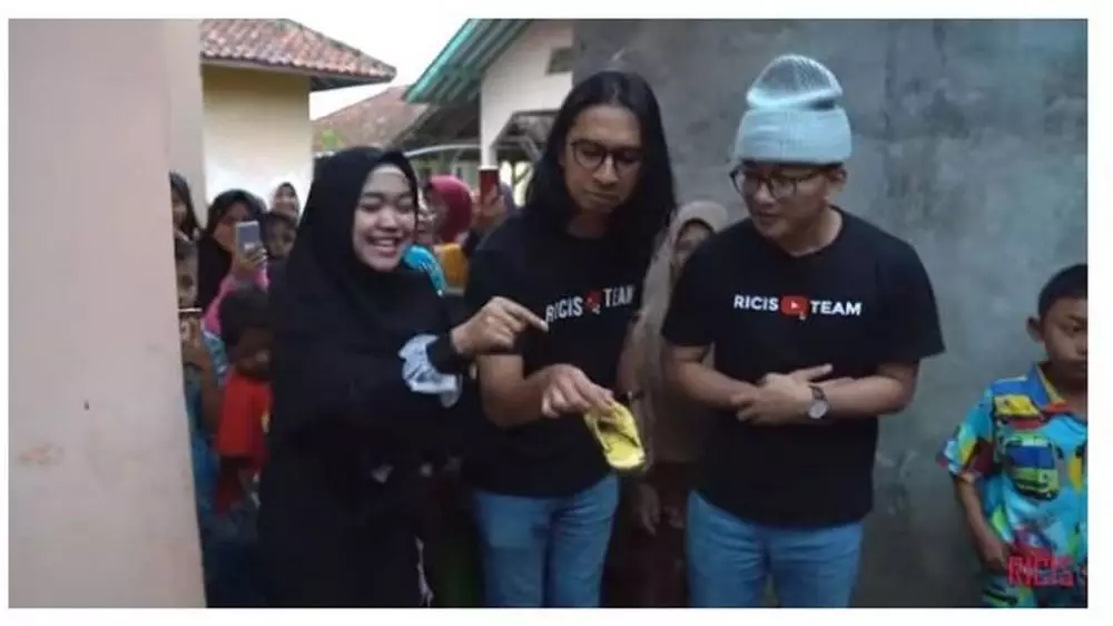 Potret rumah Risa Culametan instagram Potret rumah Risa Culametan instagram