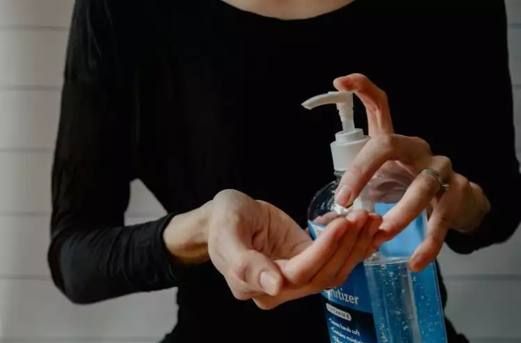 Cegah Corona, pakar: cuci tangan pakai disinfektan jangan berlebihan