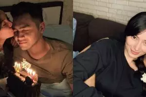  5 Potret ultah Jonas Rivanno ke-33, Asmirandah bikin kue sendiri