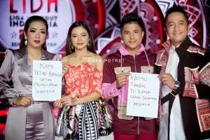 8 Seleb ini tetap bekerja saat pandemi virus Corona merebak